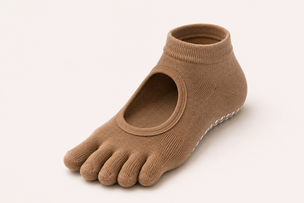 Five-toe pilates grip socks in multiple colours