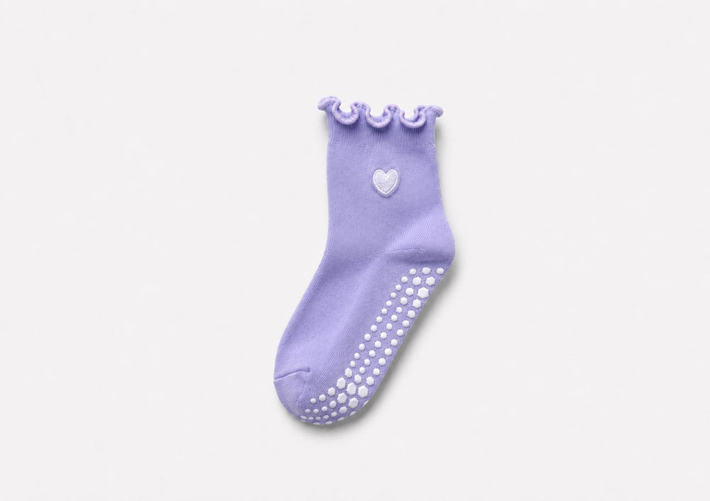 Heart grip socks with non-slip silicone soles
